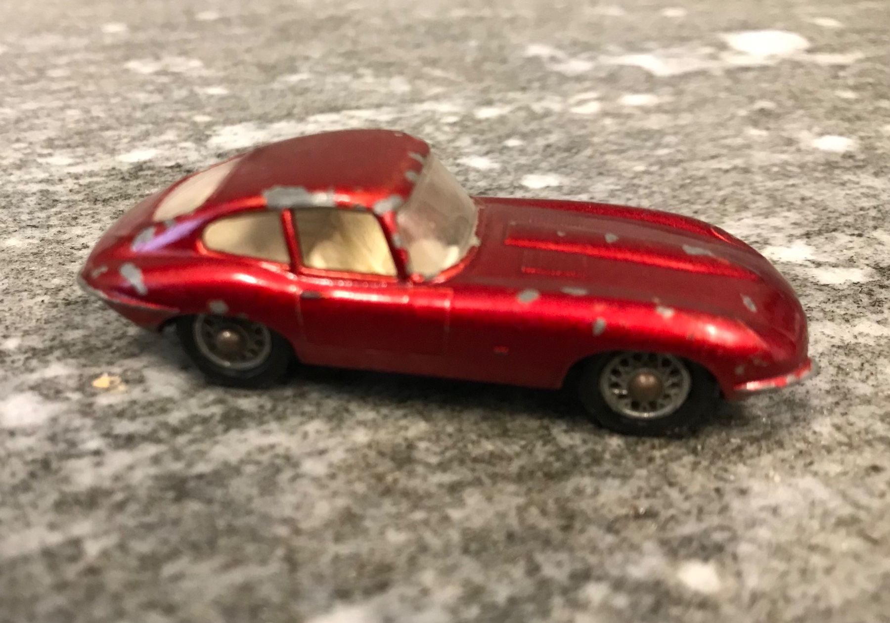 Matchbox Modellini d'auto: Matchbox Series 32 – Usato da Grüt (Gossau ZH) venduto da BOOOTSY