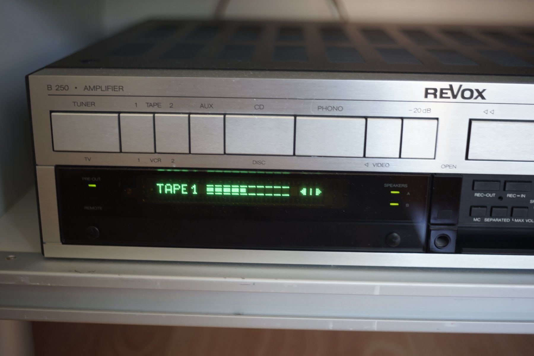 Revox Verstärker: Revox B250 Amplifier High-End – Gebraucht aus Steinhausen von joe_9htr 7