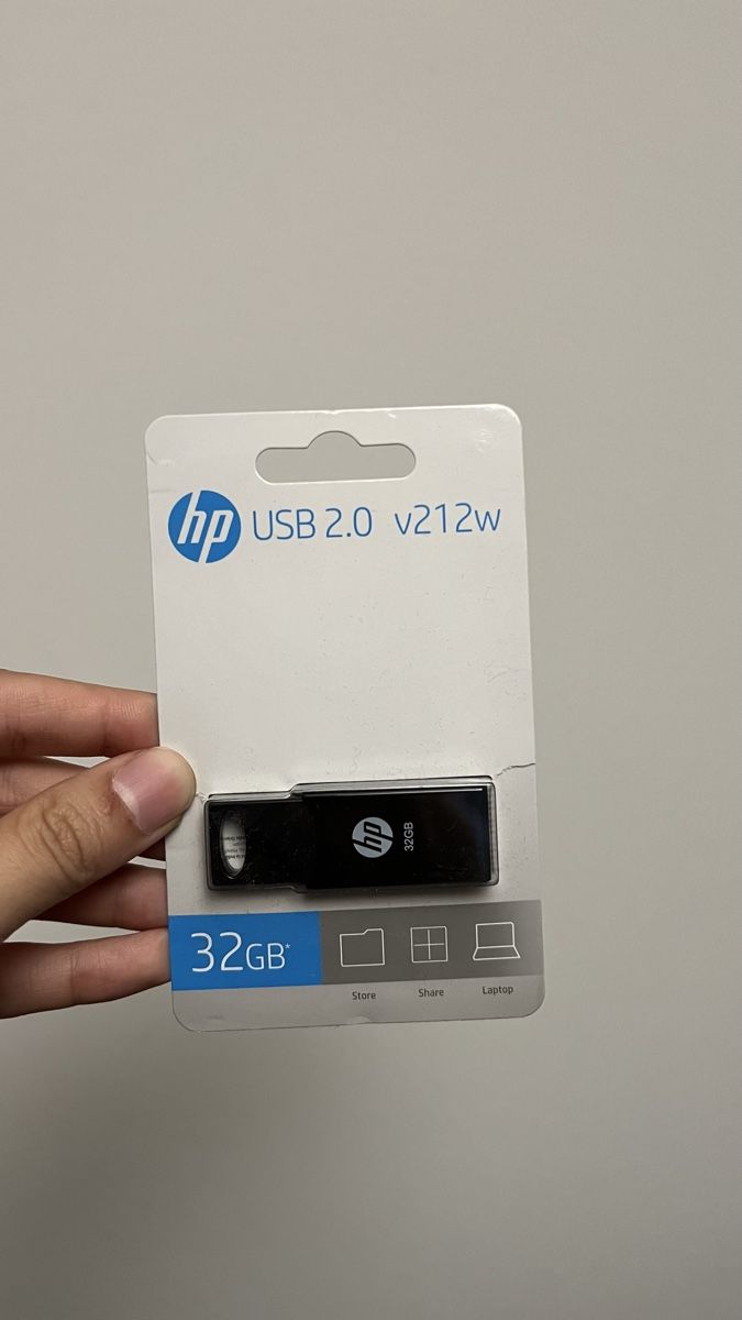 Chiavette USB: NEU HP USB 2.0 (32GB) – Nuovo e nell'imballaggio originale da Zürich venduto da xsy_s55s