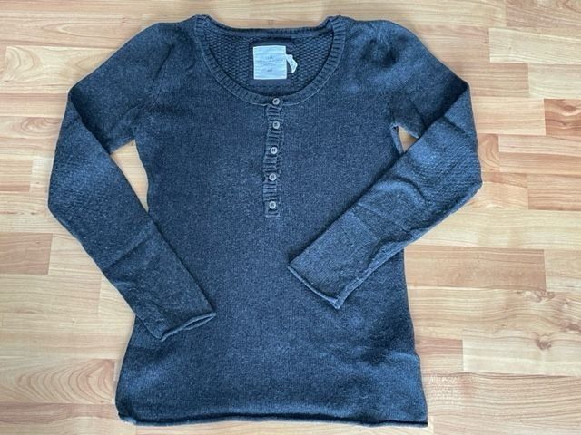 Pulls & Sweat-shirts: Strickpullover grau, Grösse M – D'occasion à Niederweningen par sho_mb8y