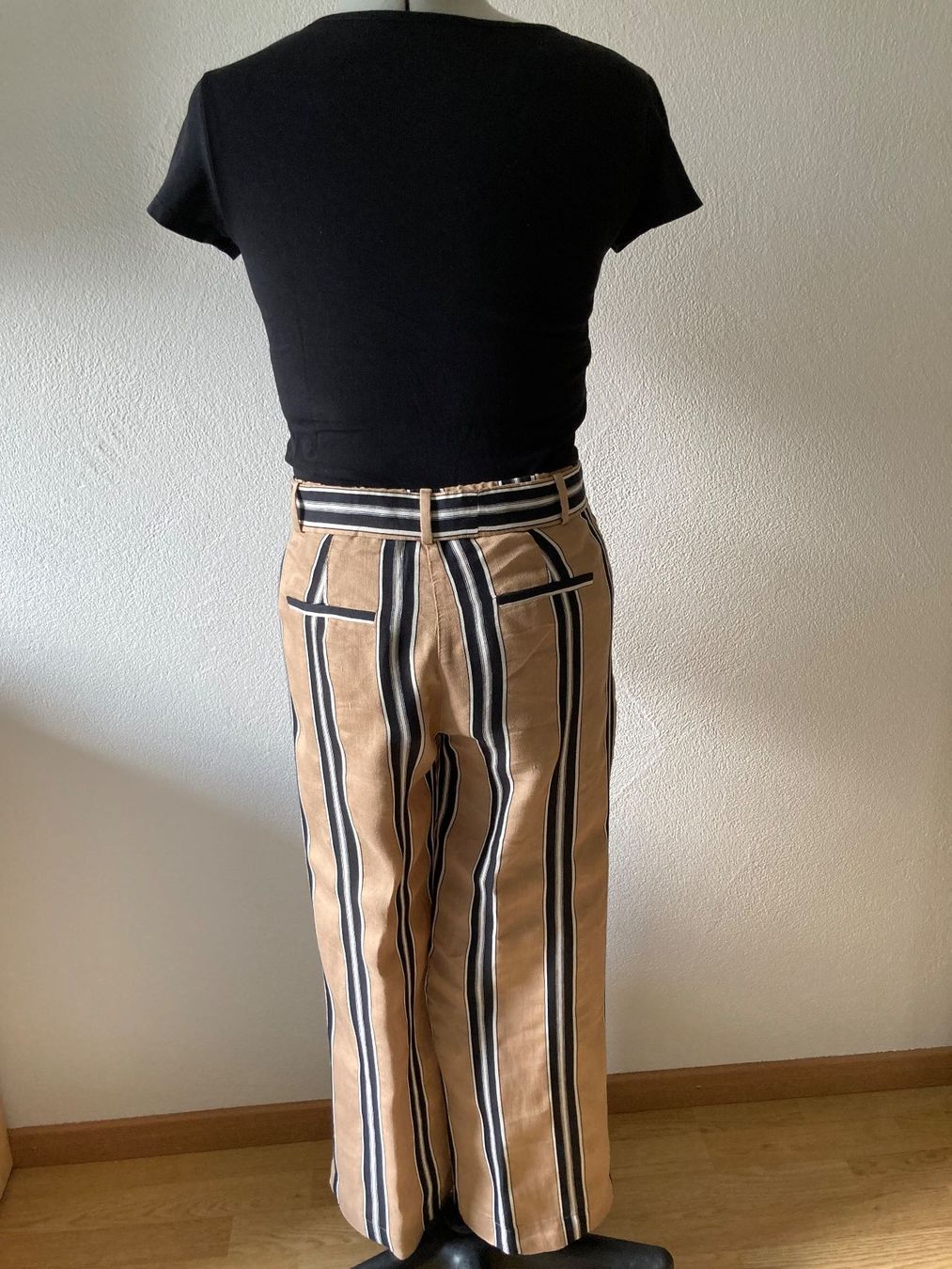 Gerry Weber Pantalons: Leinenhose mit T-shirt – D'occasion à Samedan par chickenrun01 1