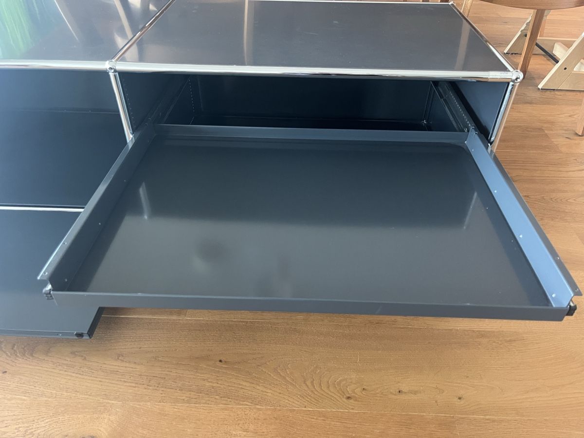 Regale: USM Haller TV Lowboard Anthrazit – Gebraucht aus Erlinsbach von anfrimon 1