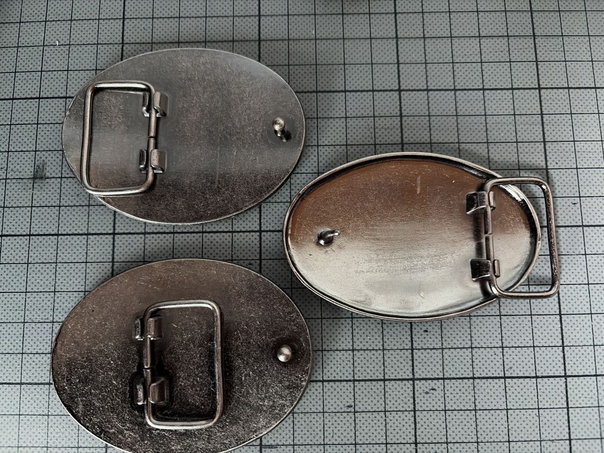 Fibbie per cinture: 3 Gürtelschnallen oval – Usato da Lengnau BE venduto da tho_8v9x 1
