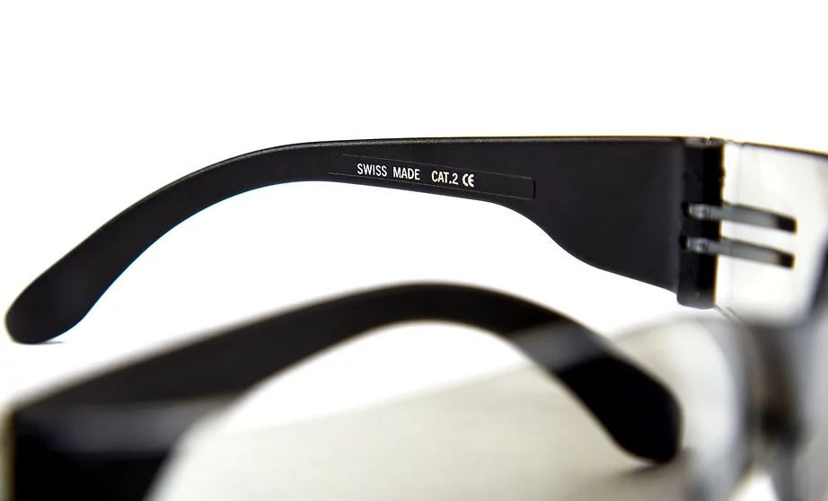 Occhiali da sole: Sonnenbrille REDROCK Silber Small – Nuovo (secondo la descrizione) da Escholzmatt venduto da crazyteam 2