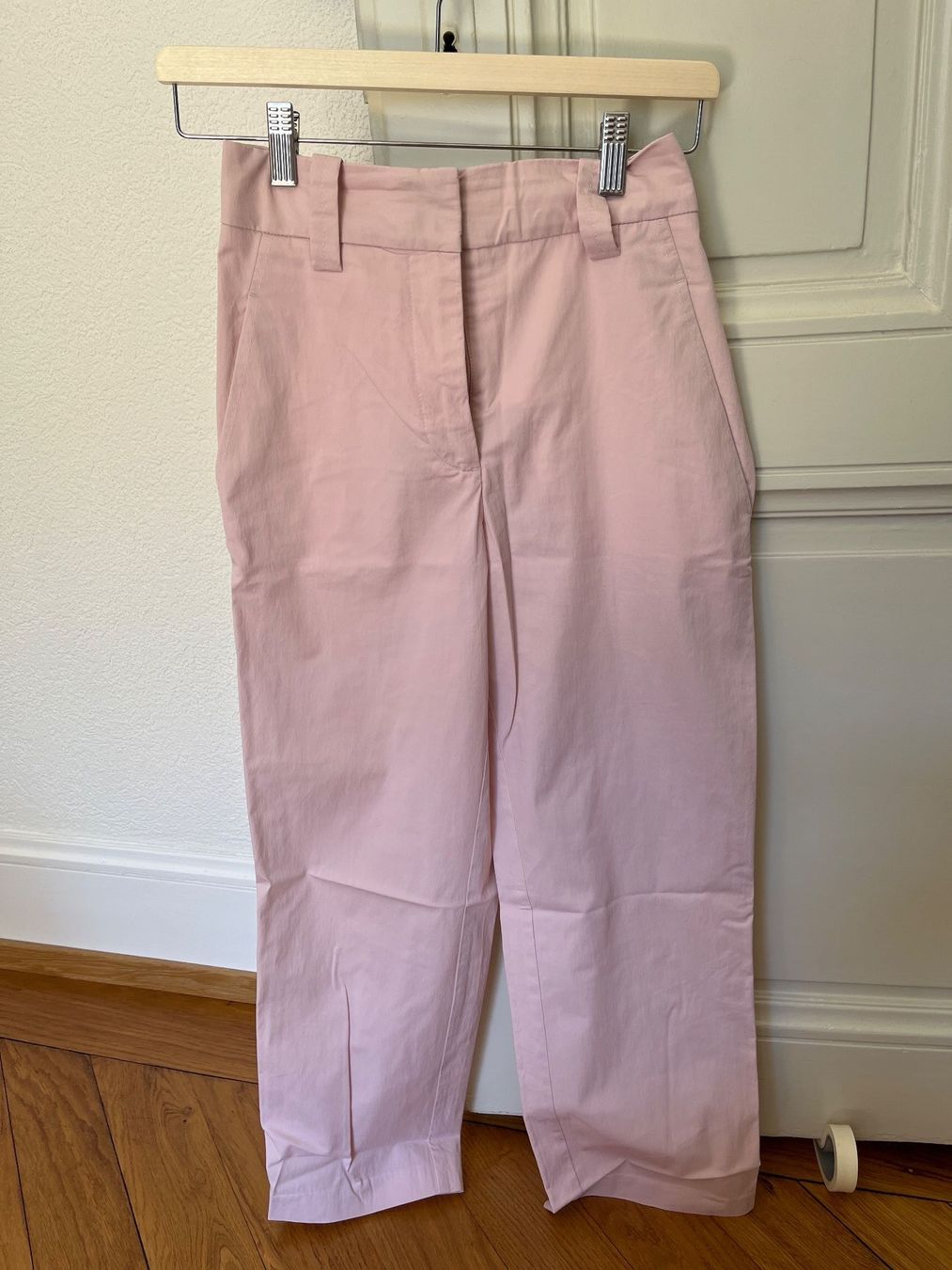 Mango Hosen: Pantalon rose clair – Gebraucht aus La Tour-de-Peilz von Enzo25cc
