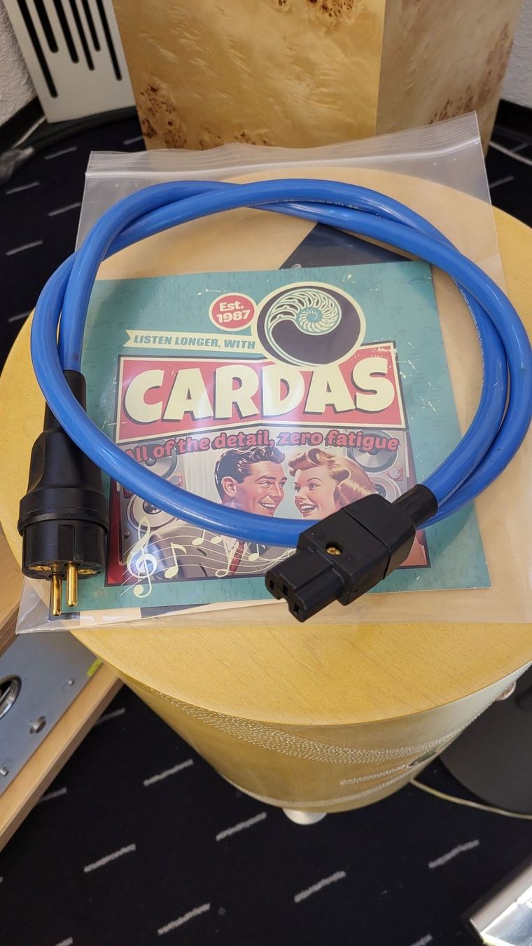 Cavi: Cardas QuadLink Power Cord AU – Usato da Schaan venduto da hifiproject 1