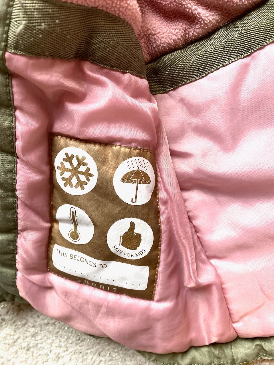 Esprit Giacche & Cappotti: Winterjacke mit Kapuze,  Esprit , Gr.92/98 – Usato da Uster venduto da ros_pym8 6