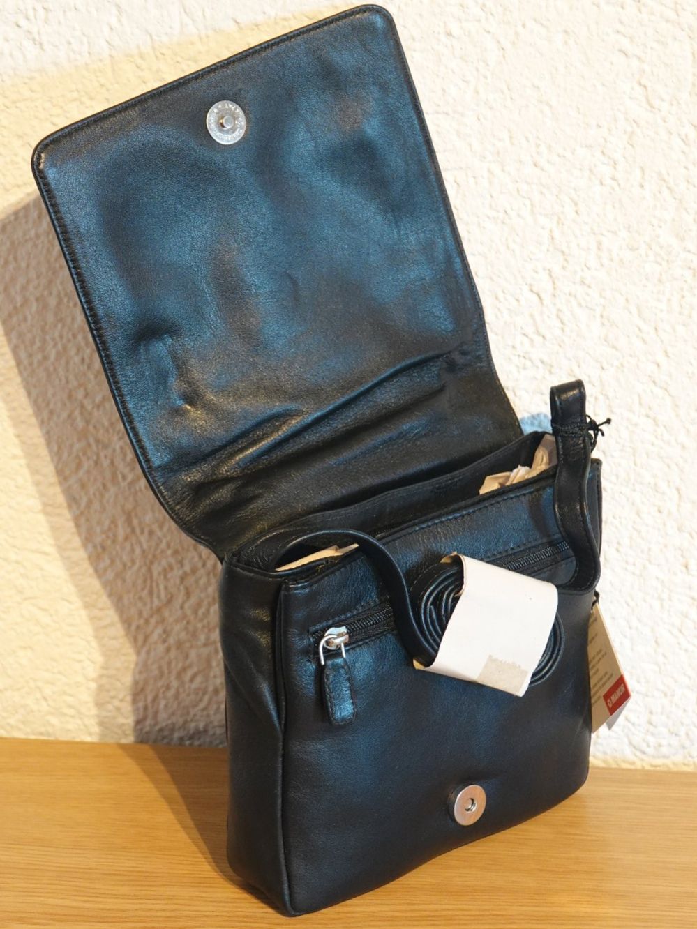 Borse: Ledertasche schwarz – Nuovo e nell'imballaggio originale da Winterthur venduto da Minerva_59