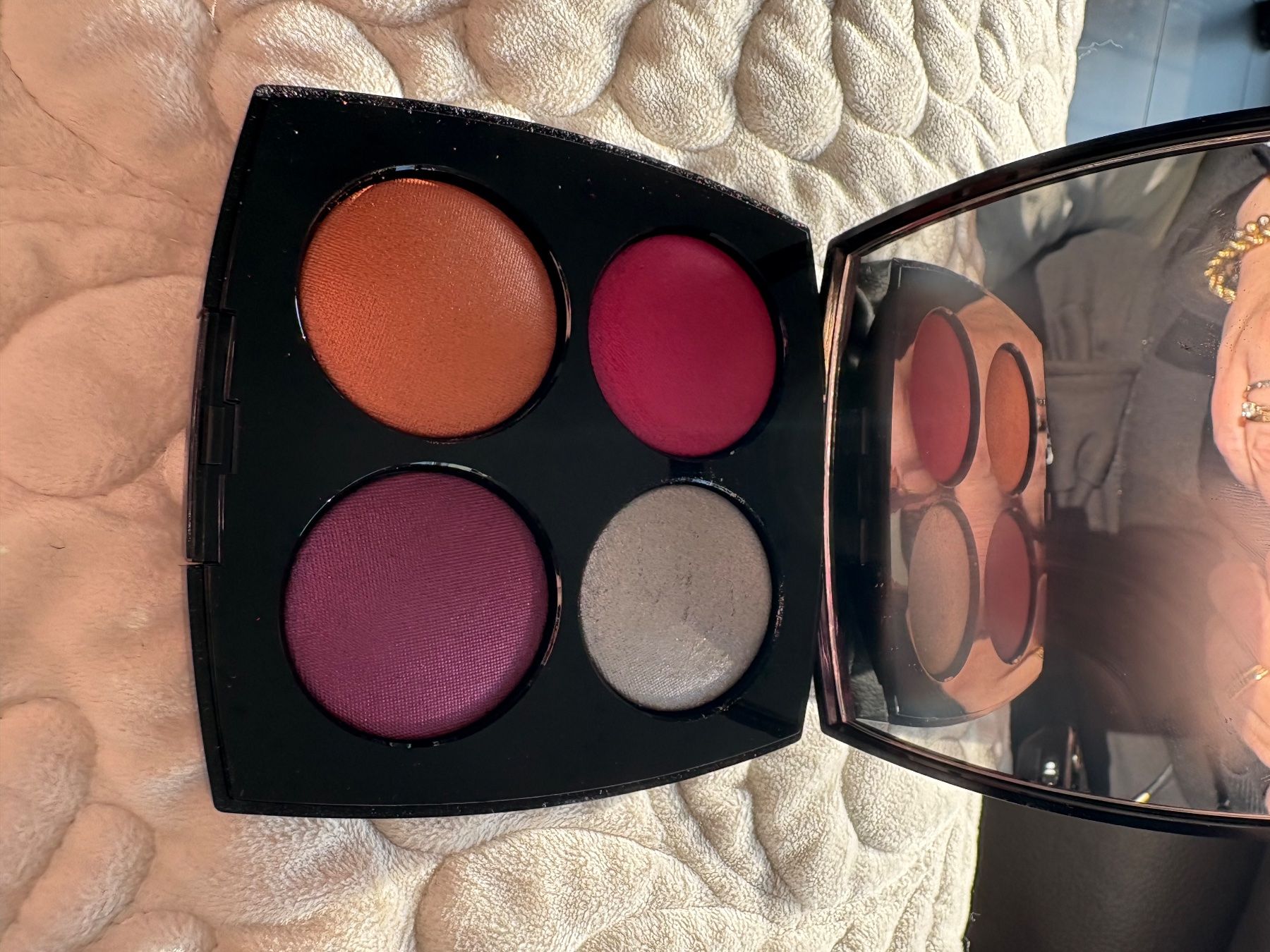 Make-up: Chanel make up – Usato da Allschwil venduto da Figidindia 1