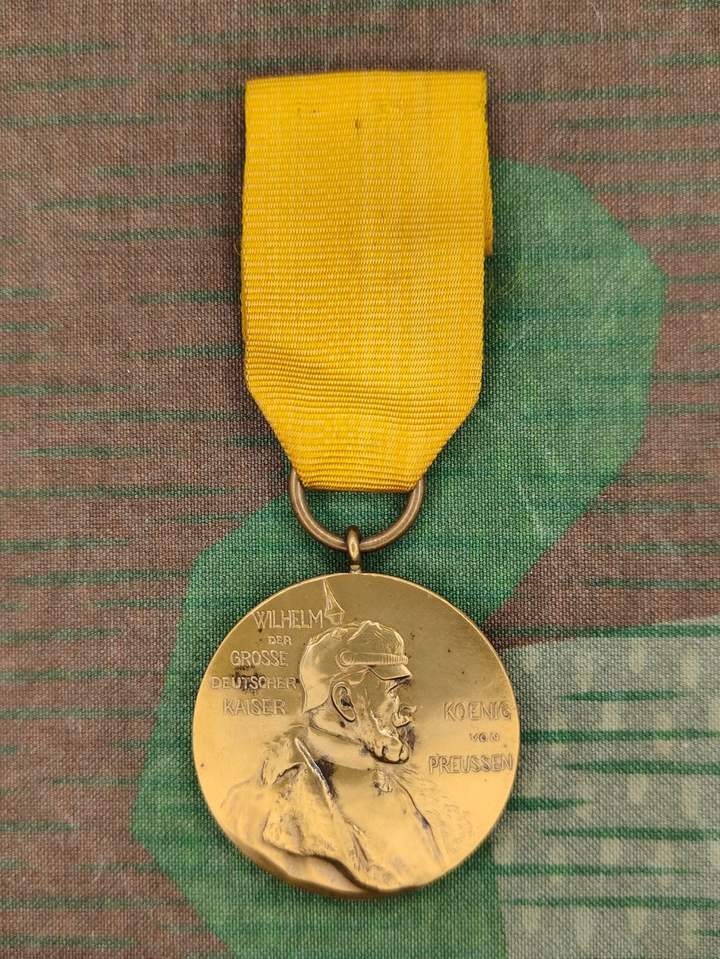 Placchette & Badge: Zentenarmedaille – Usato da Bauma venduto da SwissMilitaria