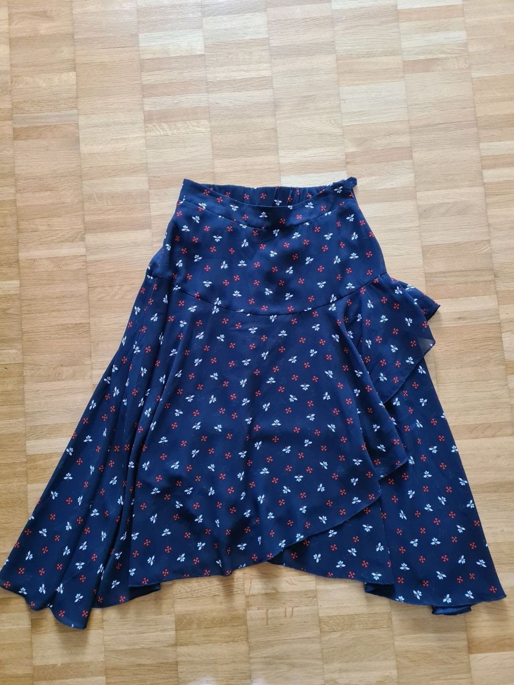 H&M Gonne: Rock Gr. 34 – Nuovo (secondo la descrizione) da Jona venduto da Good_luck_