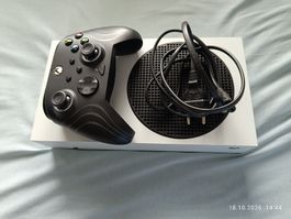 XBox Series S mit XBox Pro Controller