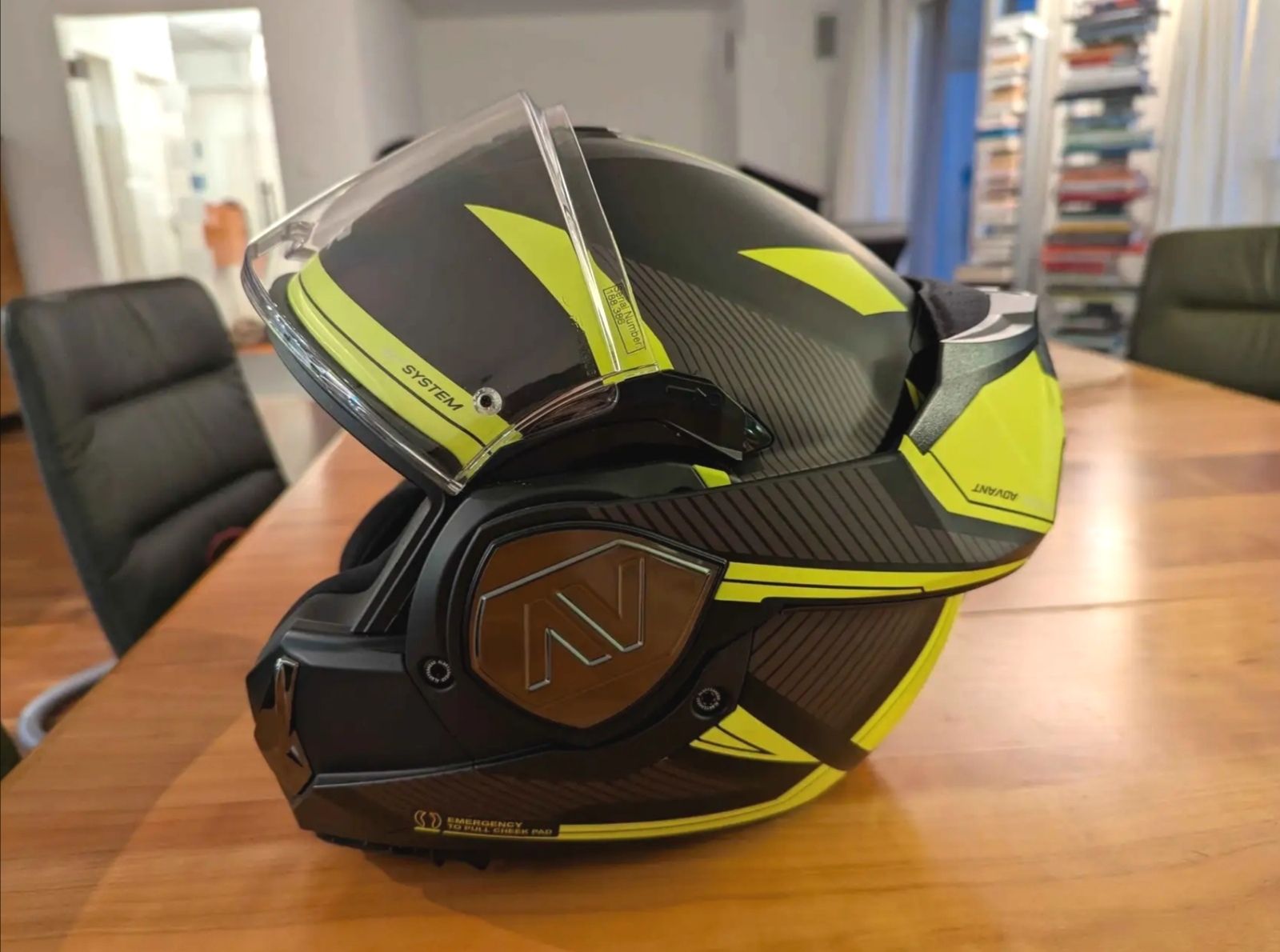 Caschi & visiere: Klapphelm LS2 FF906 Advant, Grösse S, 56cm, neuwertig – Nuovo (secondo la descrizione) da Duggingen venduto da shoobidoo