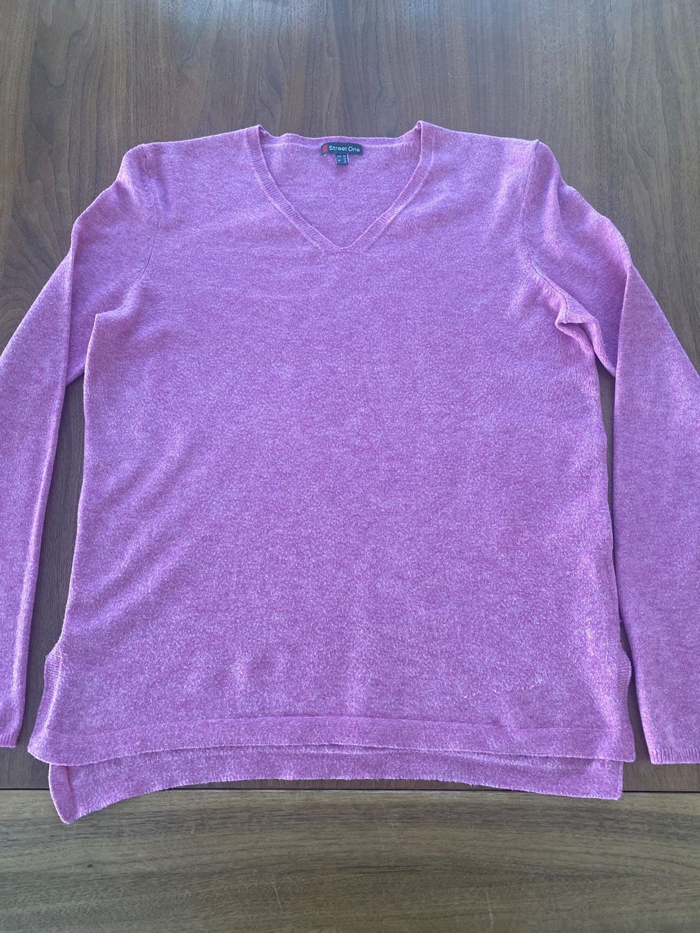 Pullover & Sweatshirts: Pullover Langarm Damen von Street One Grösse 38 – Gebraucht aus Schwyz von Trofana