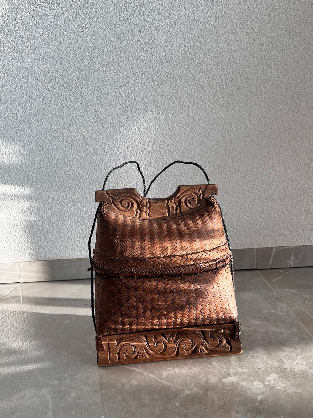 Borse da donna: Handgemachte Holz-Rattan Tasche Vintage Boho – Usato da Untersiggenthal venduto da Sofie013