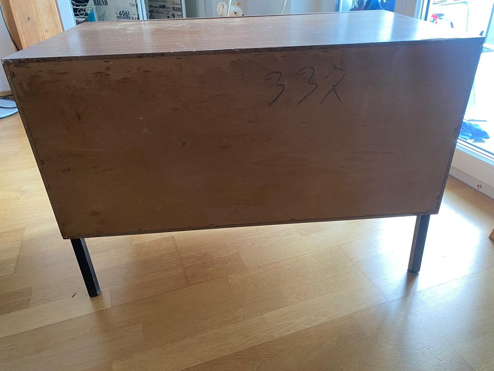 Kommoden: Vintage Kommode mit 3 Schubladen – Gebraucht aus Schlieren von  4