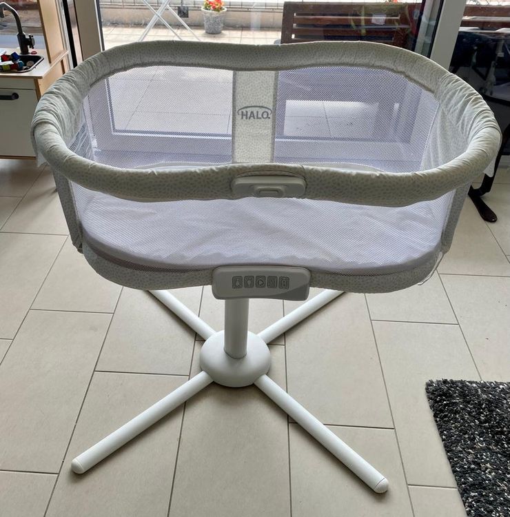 HALO, BassiNest Bedside & Swivel Sleepers Kaufen auf Ricardo