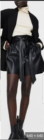 Zara .short elegante Damen Kunstleder M(38)