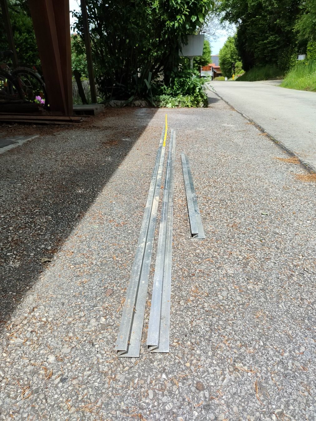 Ferramenta: Profils goutte pendante aluminium – Usato da Vulliens venduto da cochise0 7