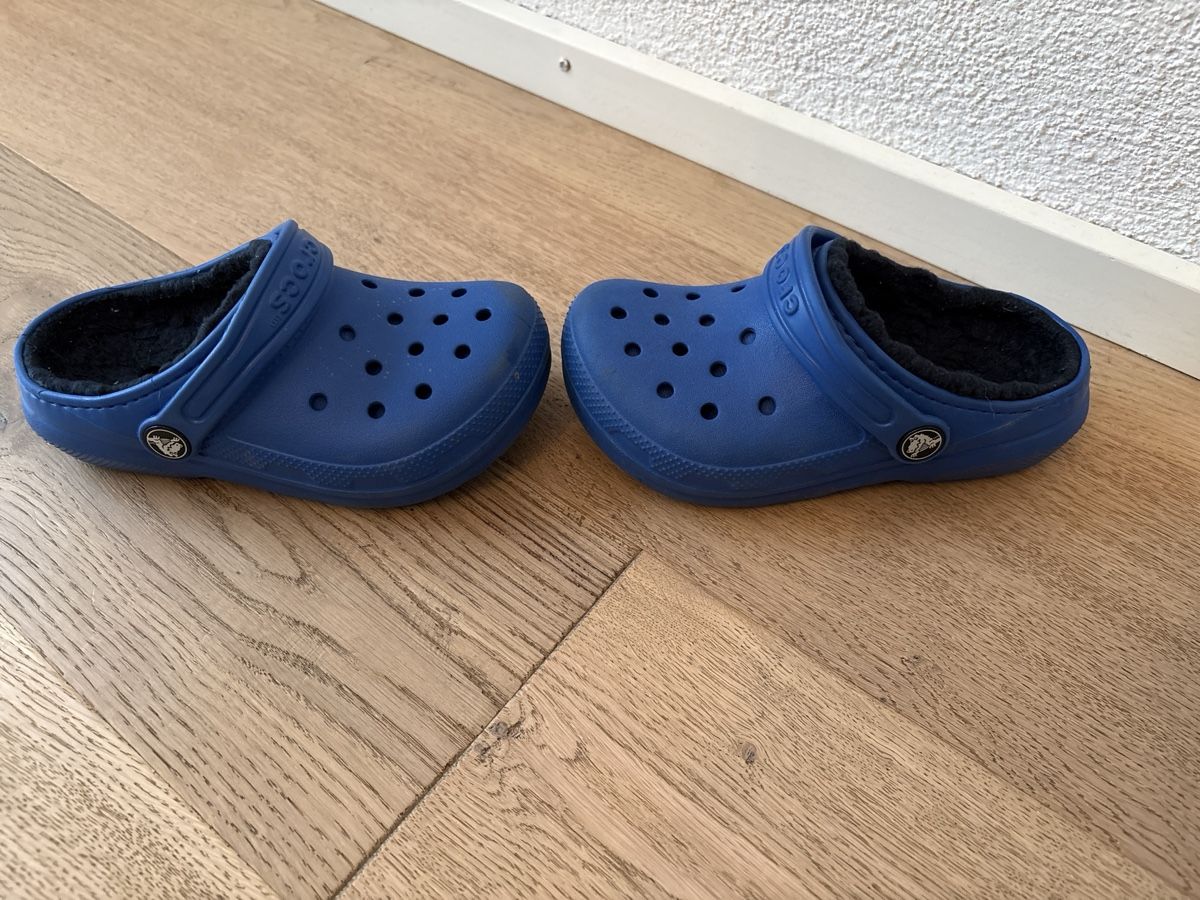 Crocs Scarpe per ragazzi: Winter Crocs blau gefüttert, Gr 27 – Usato da Dietikon venduto da sue_qzb6 1