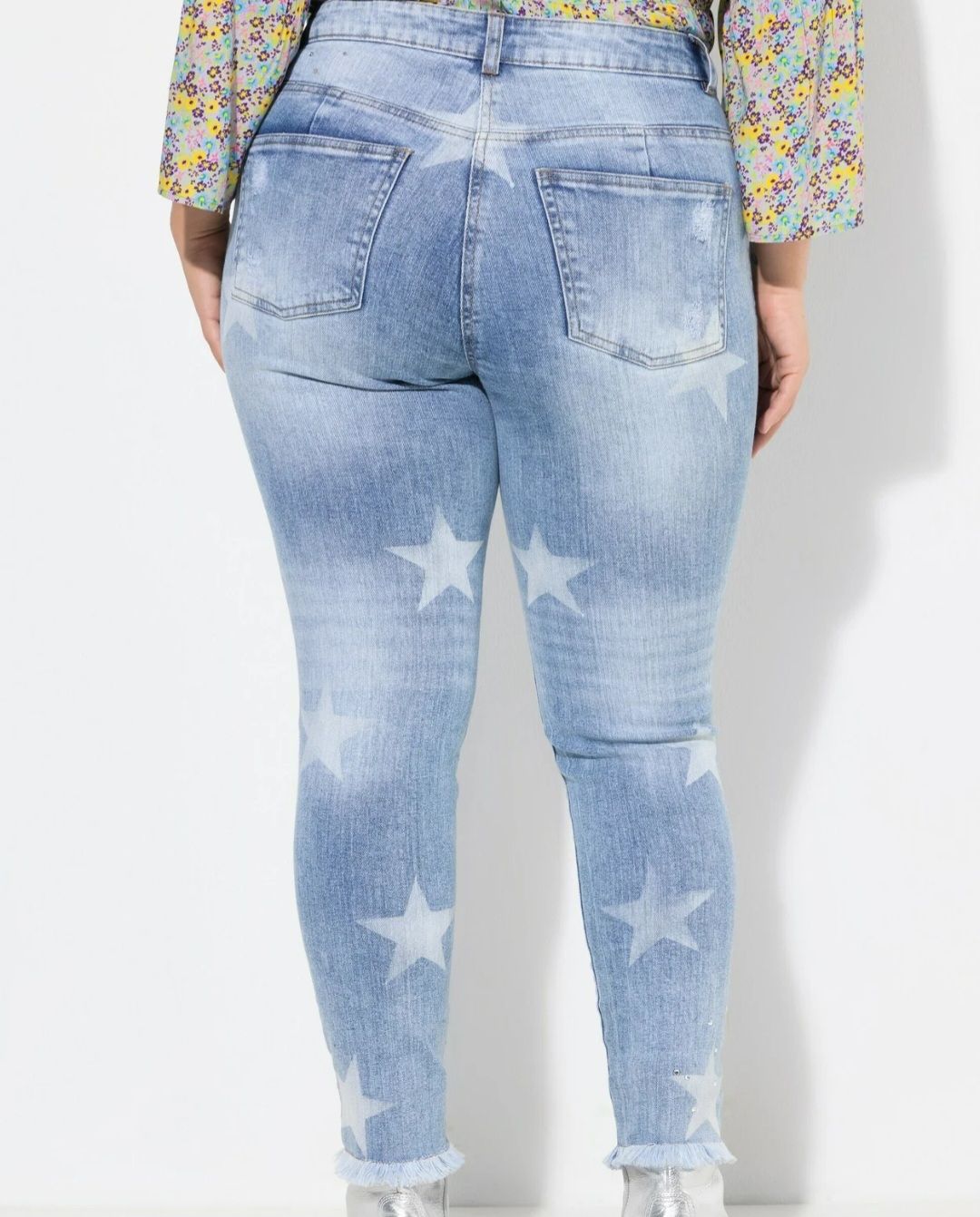 Jeans: Pantalon jeans taille 44 – Nuovo (secondo la descrizione) da Morges venduto da gos_zg9l 3