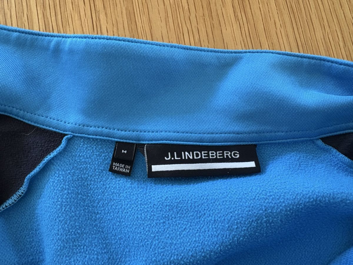 Lindeberg Pullover & Sweatshirts: J. Lindeberg mid-layer M, blau – Gebraucht aus Crans VD von DW99 3