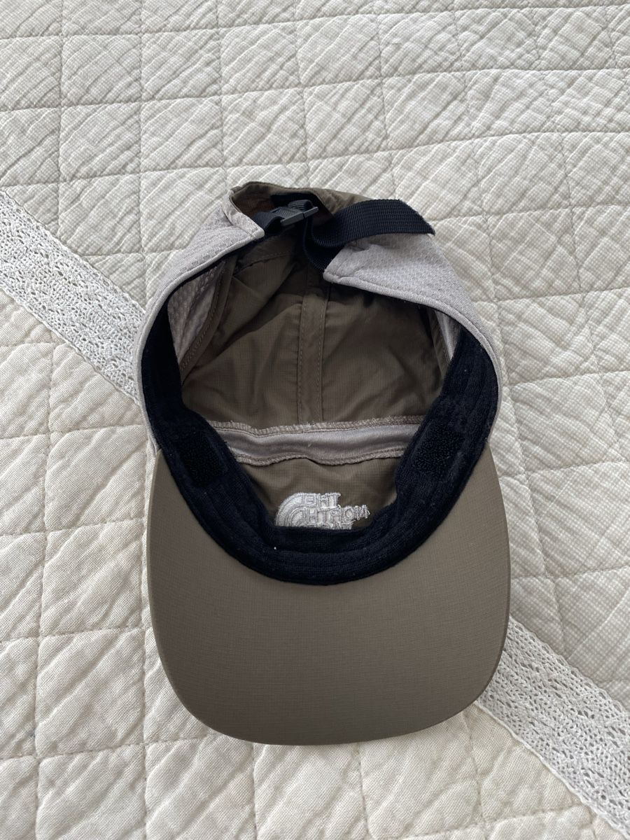 North Face Altro in  Abbigliamento & Accessori: The North Face Schildkappe 2 Stück – Nuovo (secondo la descrizione) da Rorschach venduto da lvi_p29s 5