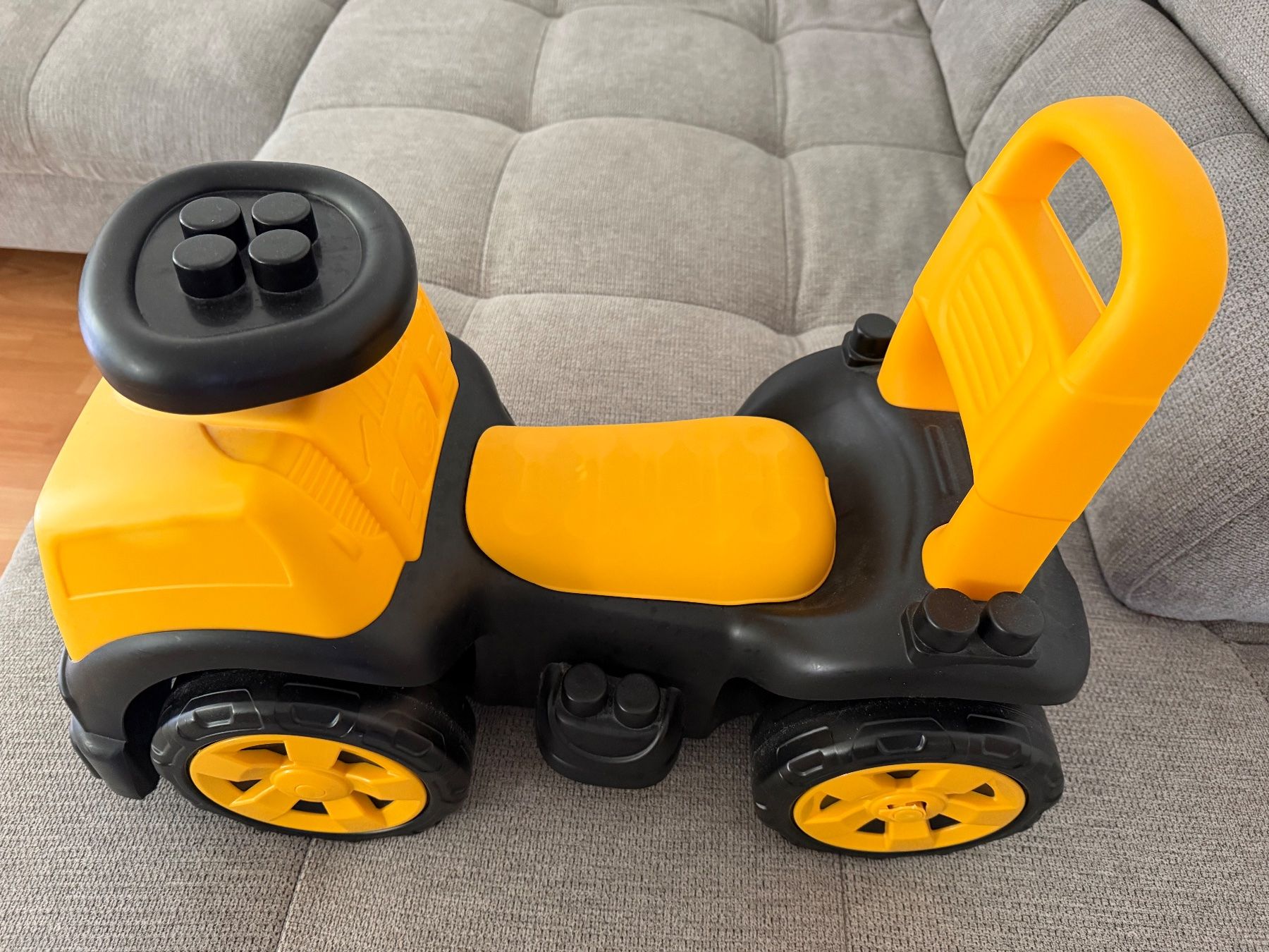 Veicoli per bambini: Bobby car Kinder – Usato da Holziken venduto da GabrielaSolla 2