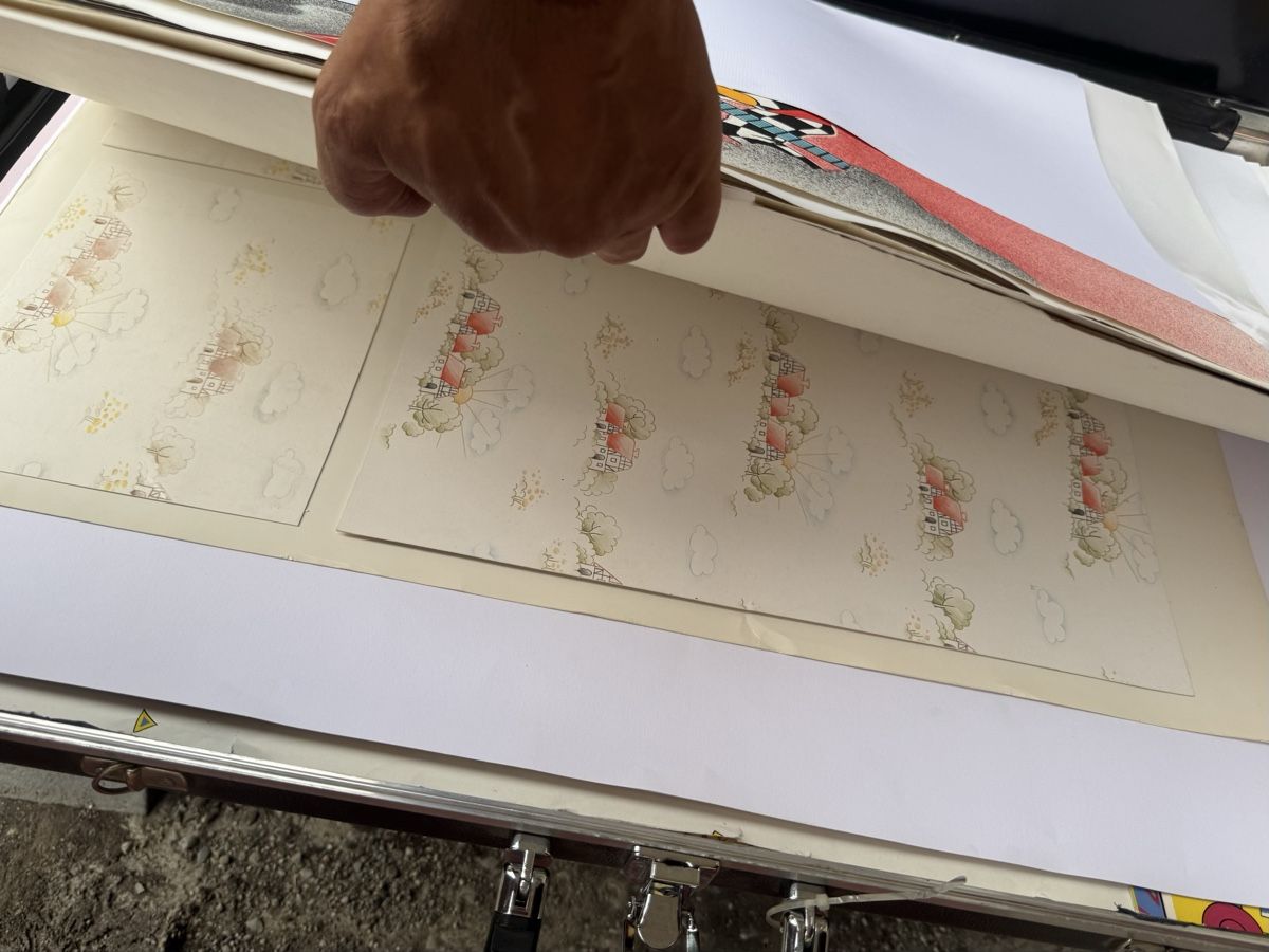 Valigie: Mapen Koffer mit diverse Papieren  – Usato da Schlieren venduto da Freundlich02 7