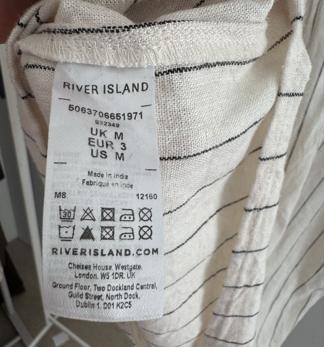 Chemisiers: River Island linen blouse – Neuf avec emballage d'origine à Zürich par di_archive 4