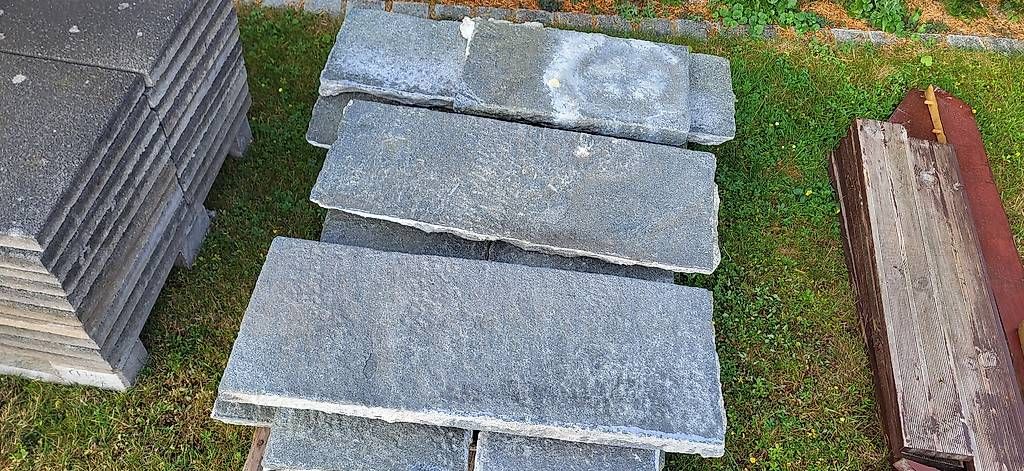Plateaux: Granitplatten – D'occasion à Guntershausen b. Berg par Luc1980
