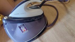 Dampfbügeleisen Philips PerfectCare Aqua GC 8641 gebraucht