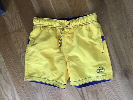 Badehose für Jungen, Grösse 104/110, Sommer, Gelb ☀️