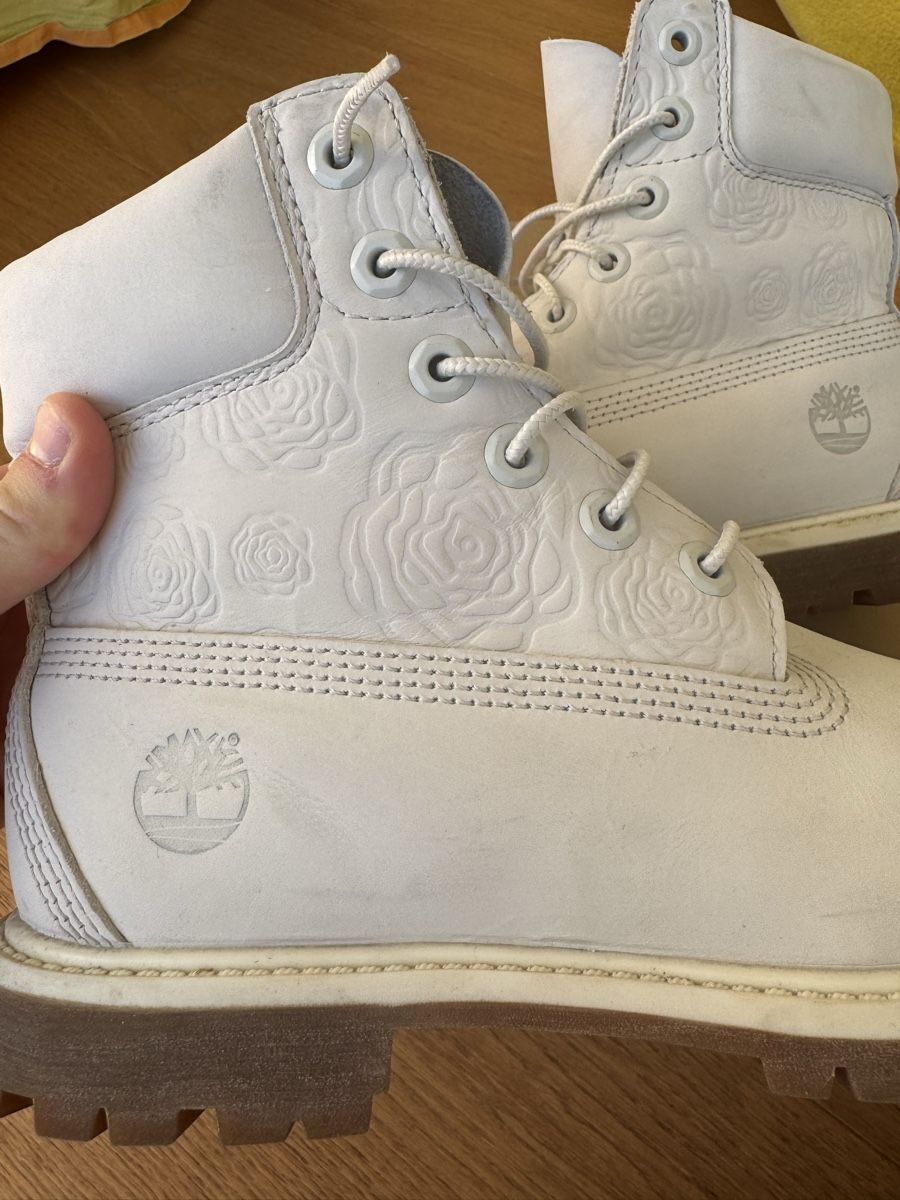 Timberland Scarpe da uomo: Timberland Weiss T40 G40 – Nuovo (secondo la descrizione) da St-Légier-Chiésaz venduto da NeotPeter 3
