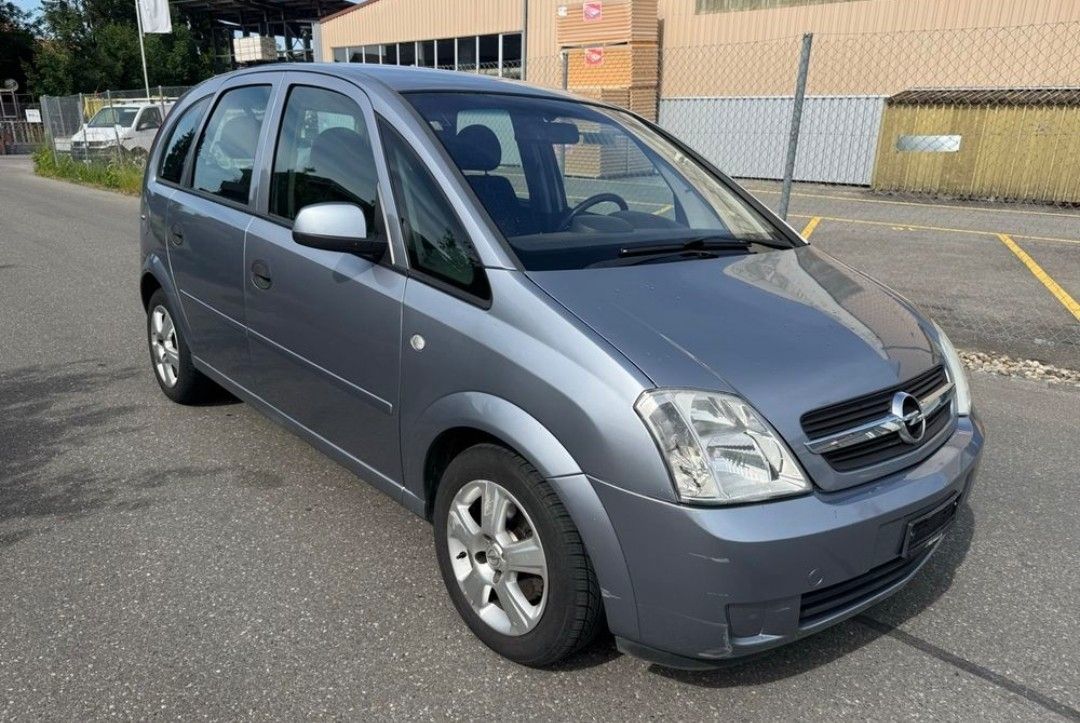 Automobili: Opel Meriva 1.6 134'000km  – Usato da Uetendorf venduto da resred