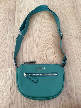 NEU! Guess Umhängetasche