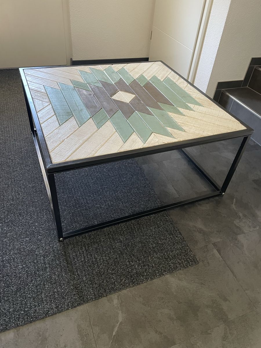 Tables: Couch Tisch – D'occasion à Uttwil par Mirabellablau