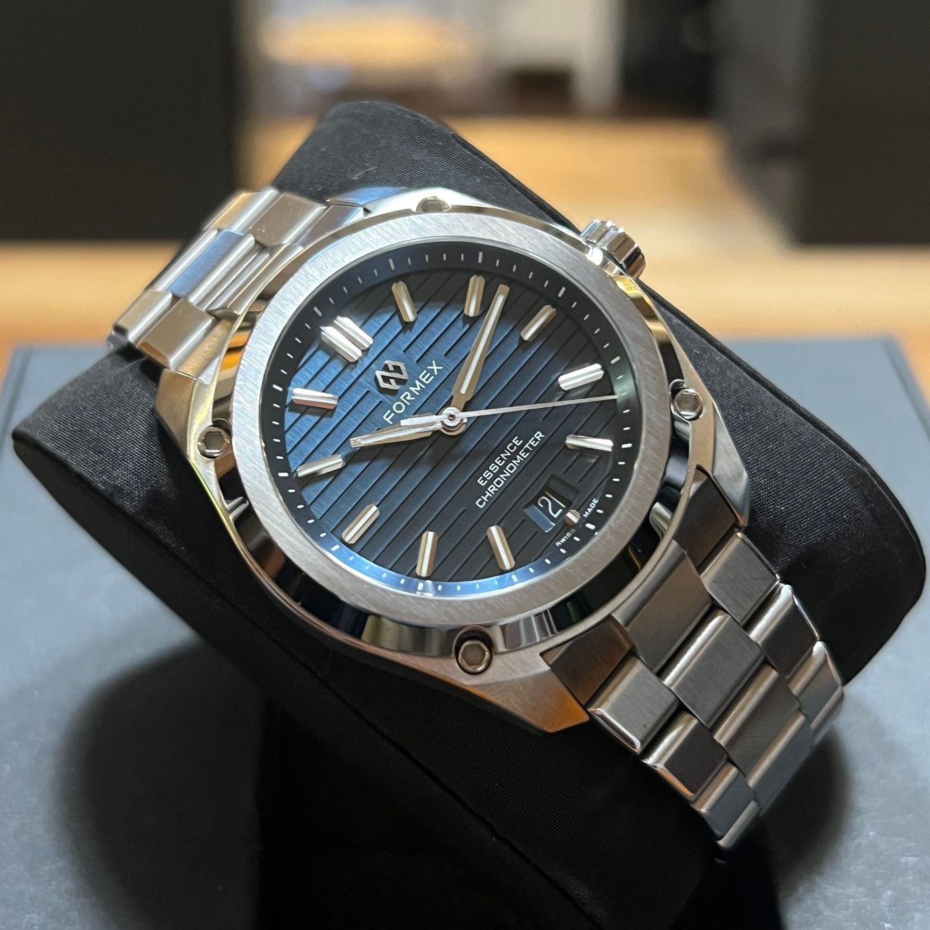 Formex Uhren: Formex Essence Blue Dial Full Set 0333.1.6631 – Gebraucht aus Carouge GE von Watchaser 7