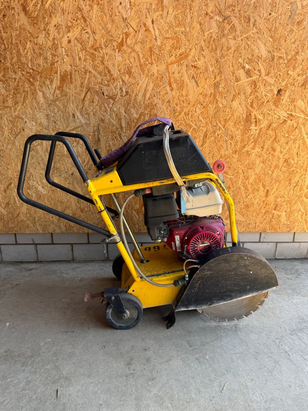 Wacker Neuson Tutte le macchine: Belagsfräse Wacker – Usato da Waltalingen venduto da Lkwtec 1