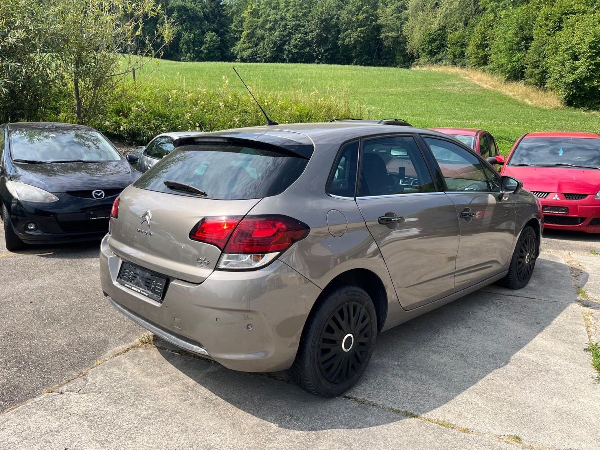Citroën Automobili: Citroen C4 1.2 – Difettoso da Oetwil am See venduto da elj_r6s8 3