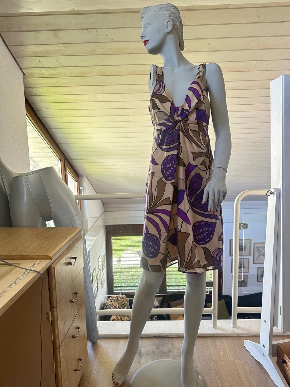 Vestiti: Seidenkleid von MAX CASOLI – Usato da Neuhausen venduto da Lechasseur 1