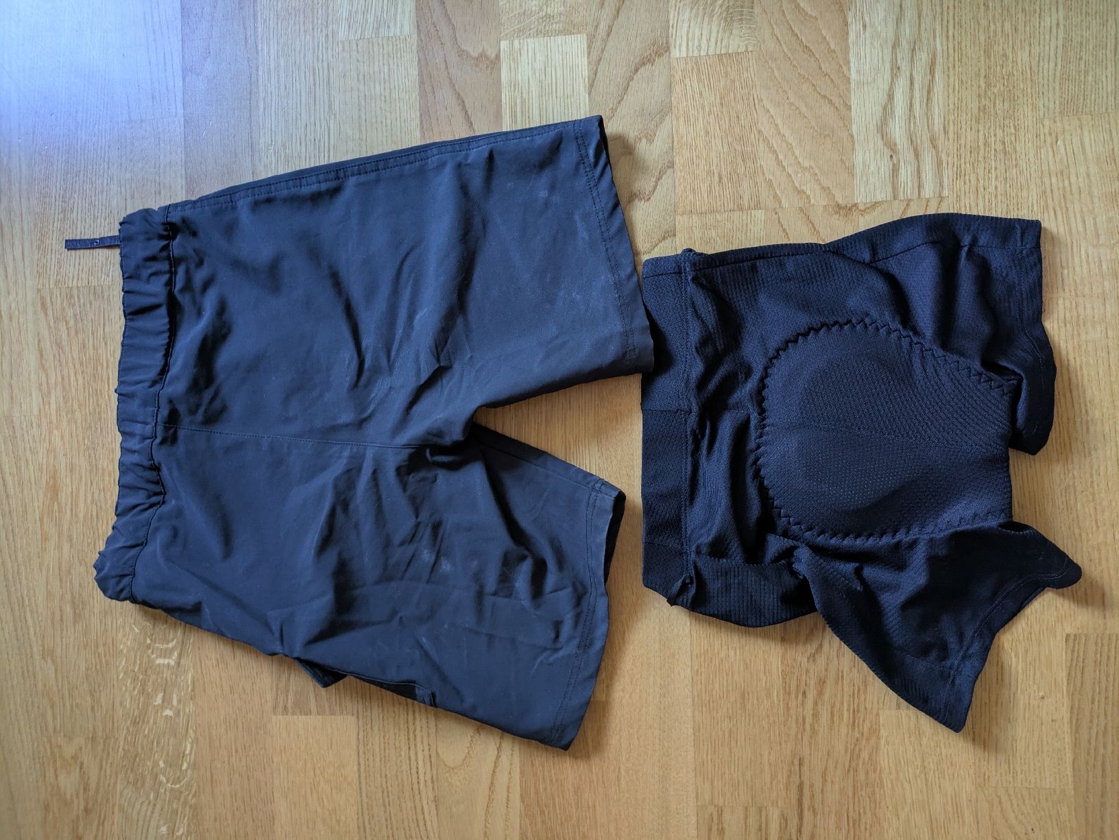 Ziener Hosen: Ziener Radhose Grösse 140 – Gebraucht aus St. Gallen von noita01 1
