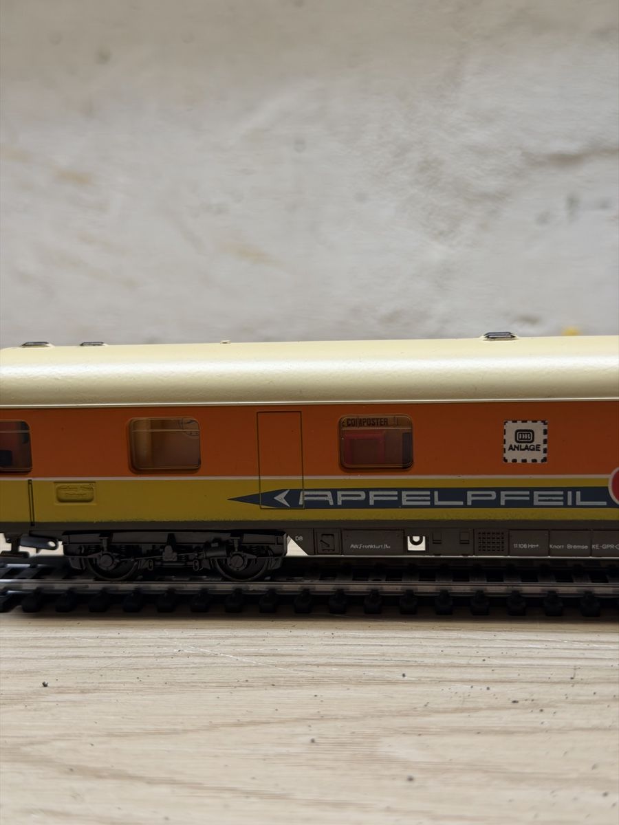 Lima Modellini di ferrovie: Lima Restaurant wagen HO – Usato da Herzogenbuchsee venduto da ioa_zcm6 4
