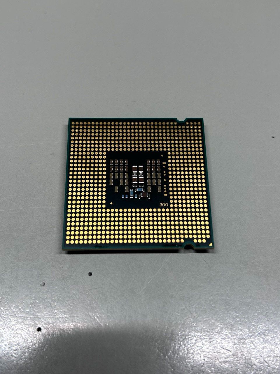 Intel Componenti elettronici: Intel Core 2 Quad Q8200 (SLG9S) – Usato da Giubiasco venduto da LorisVale 3