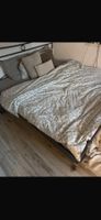 Doppelbett Metallrahmen schwarz gebraucht Zustand gut