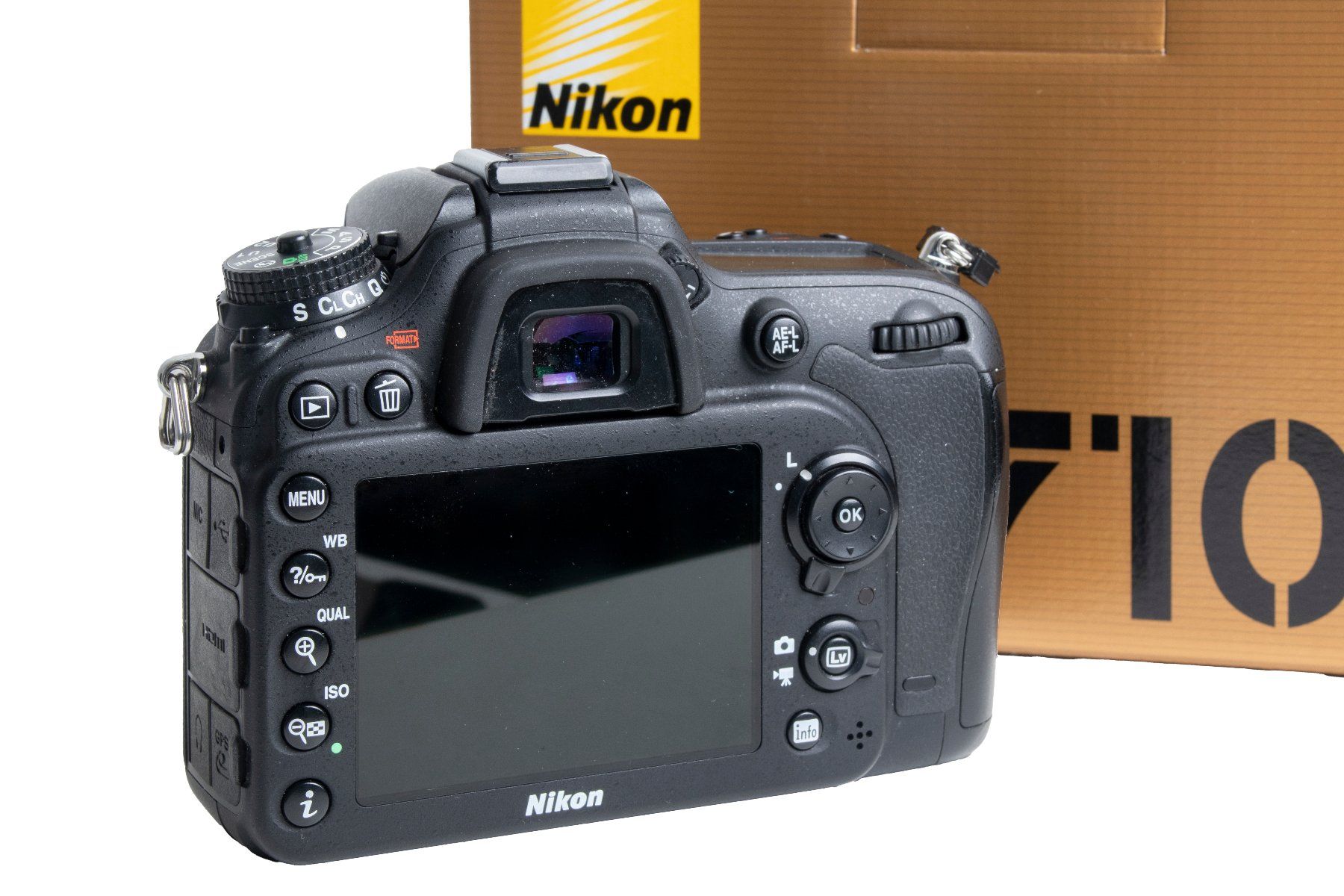 Nikon Fotocamera: NIKON D7100 KAMERA – Usato da Emmen venduto da 010 1
