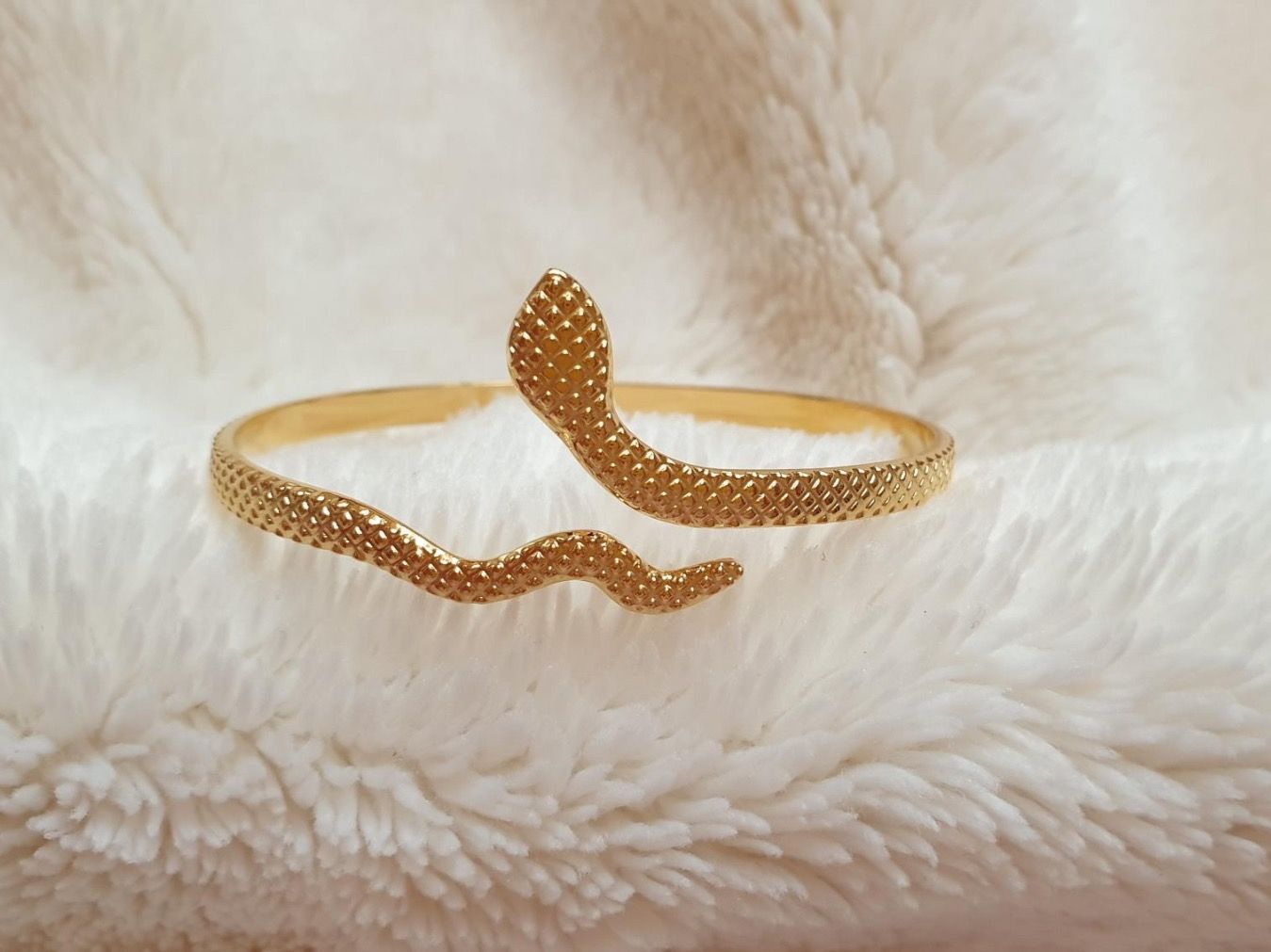 Bracciali & Braccialetti: Armband in Schlangenform – Nuovo e nell'imballaggio originale da Würenlos venduto da Abracadabra26