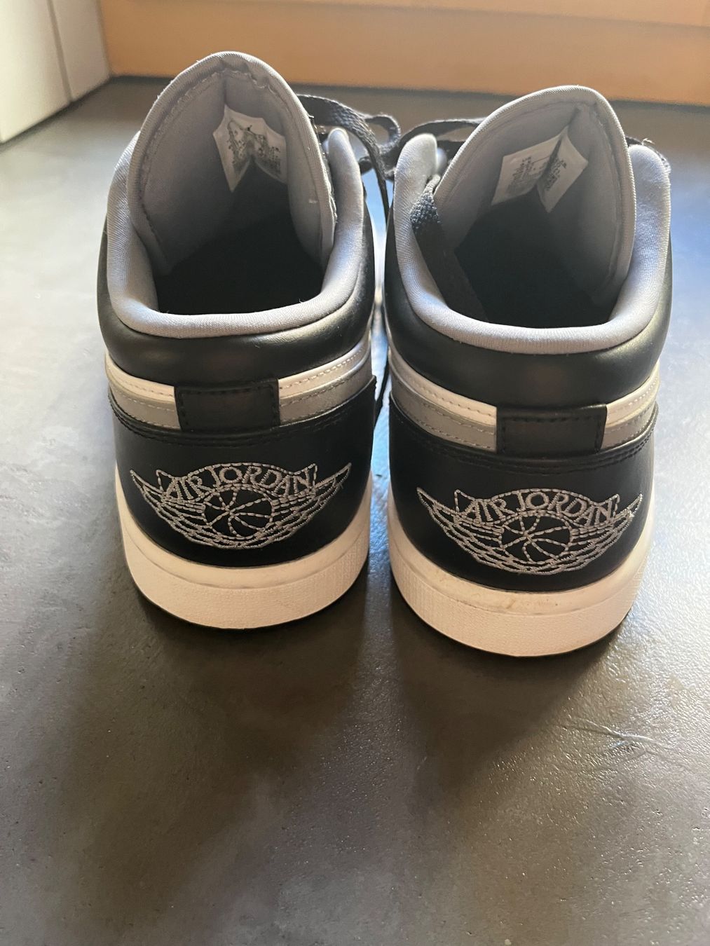 Jordan Scarpe da uomo: Baskets Jordan neuves taille 43 – Usato da Courrendlin venduto da tobias44 2