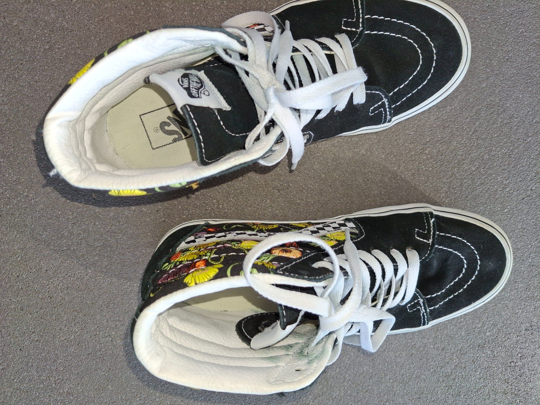 Vans Scarpe da donna: Vans Sk8-Hi Sneaker 39 – Usato da Widnau venduto da Ms_Lefthand 3
