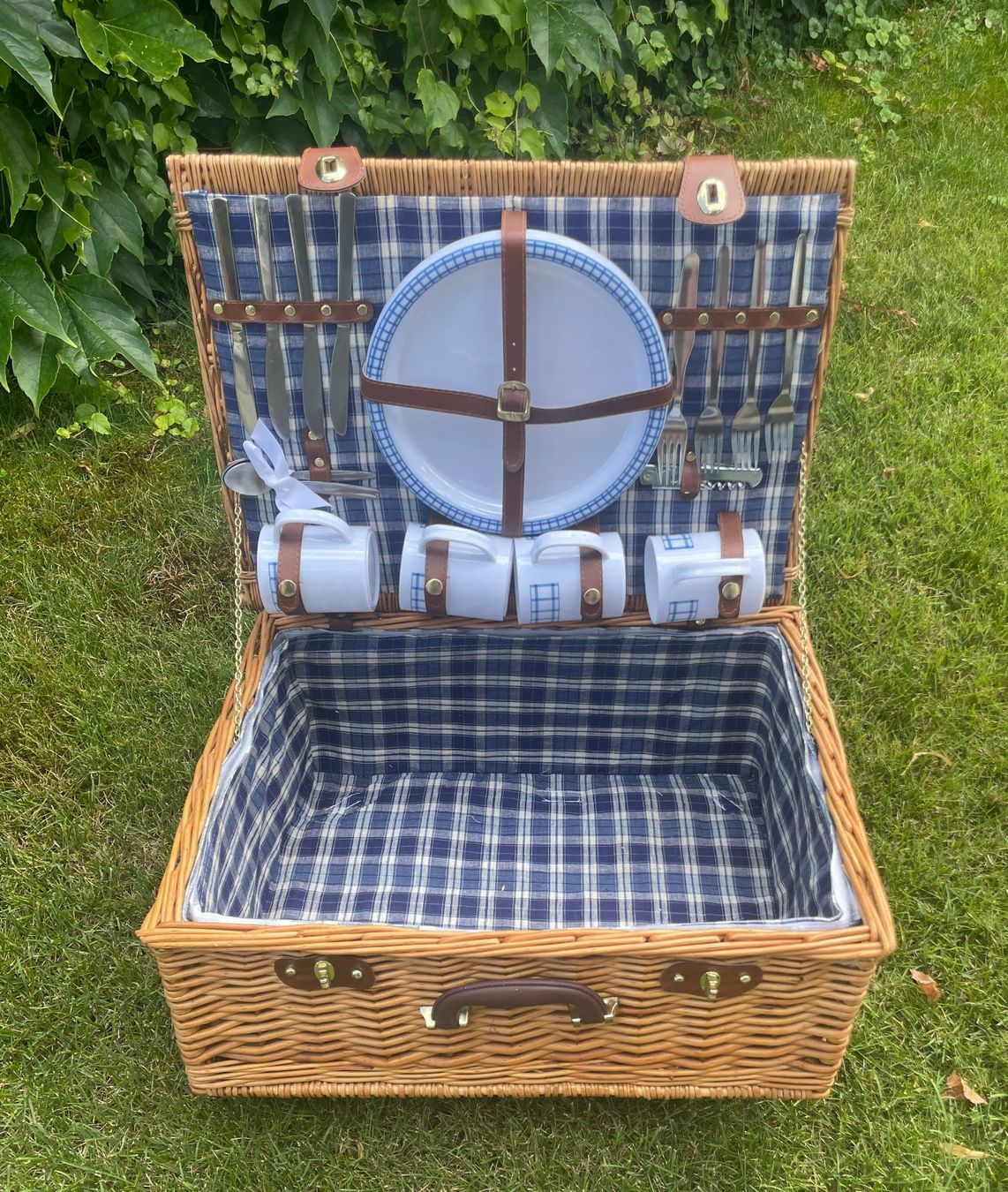 Sonstiges für Haushalt & Wohnen: Vintage Picnic Basket – Gebraucht aus Rüschlikon von Brixen07